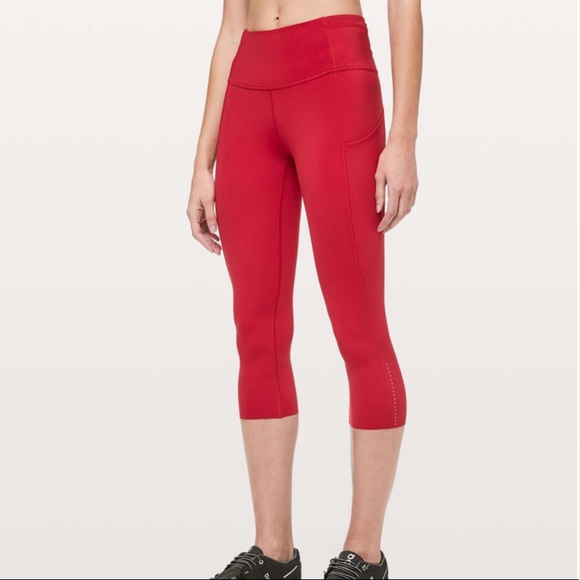lululemon athletica Pants - EUC Lululemon Fast & Free Crop in Red